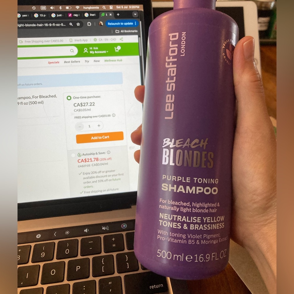FREE 🎁 Purple toning shampoo